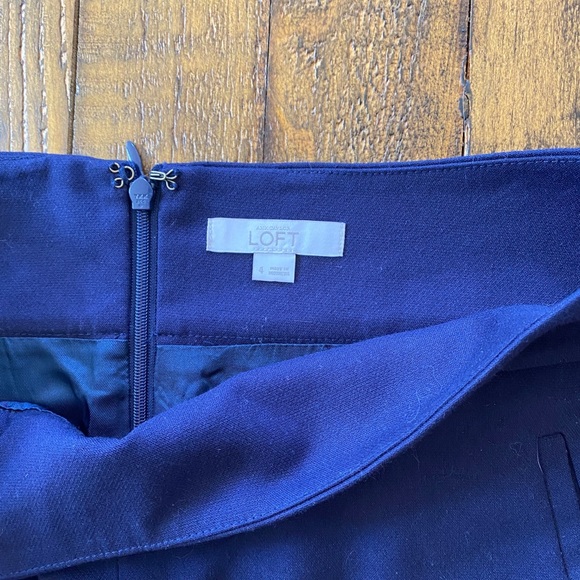 Loft A Line Skirt w Front Pleat & Pockets size 4 - Picture 4 of 4